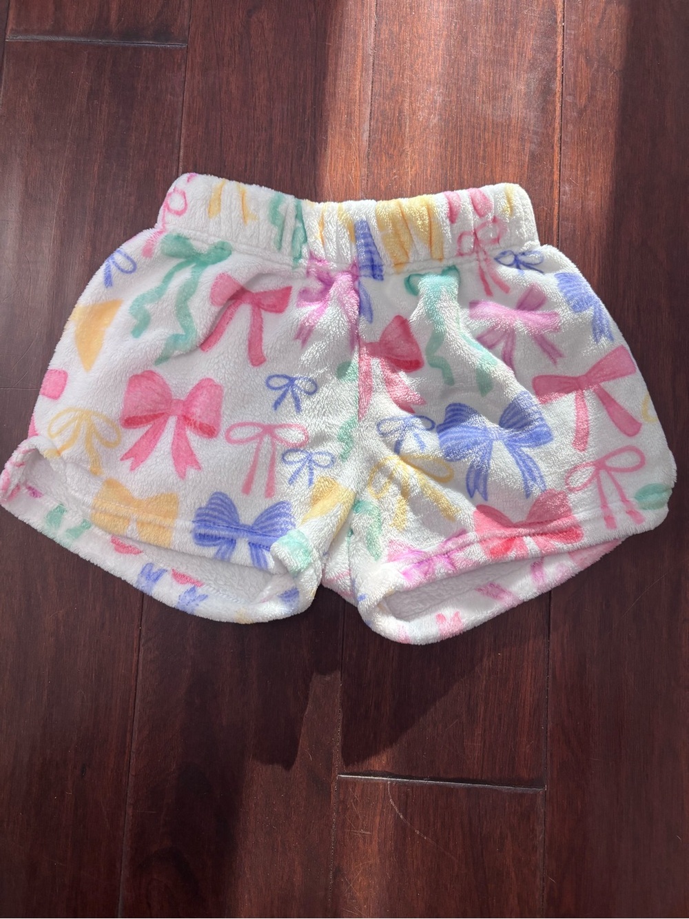 Kids Plush Bow Print Shorts - White Multicolor